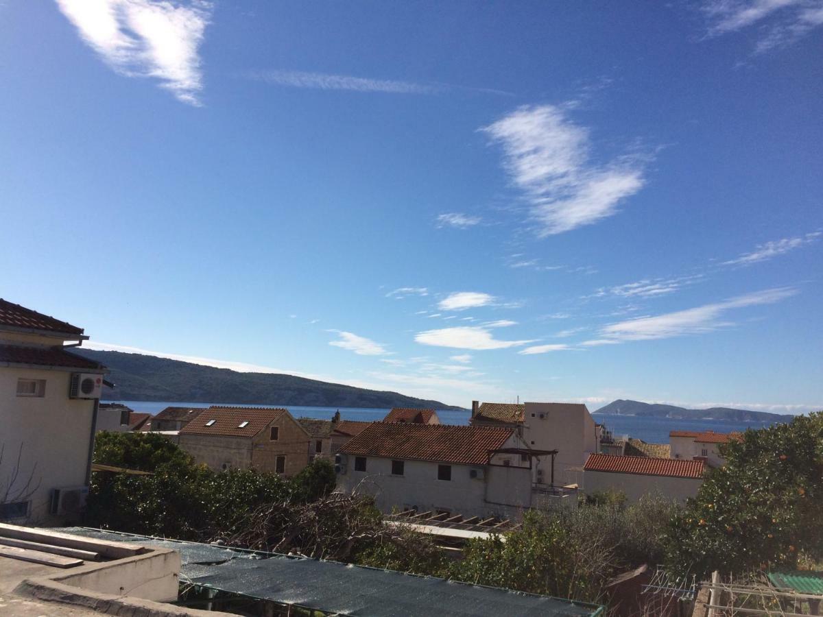 Apartment Marina Komiža Εξωτερικό φωτογραφία